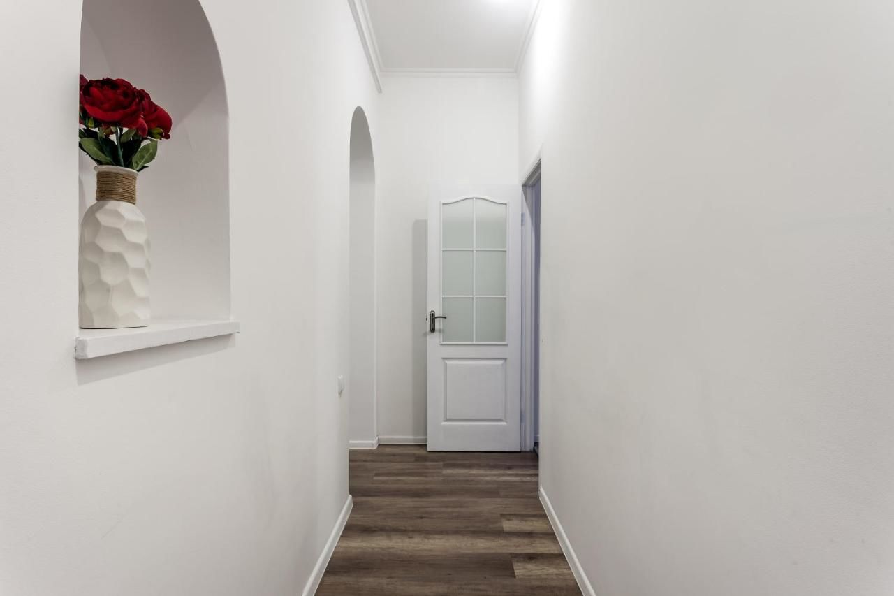 Апартаменты Modern apartment in Lviv historic center. Львов-25